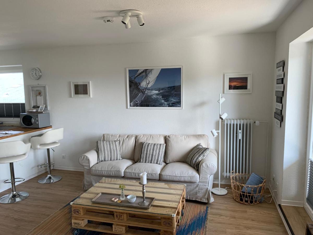 Apartment Am See Scharbeutz Exteriör bild